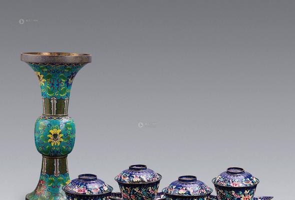 掐丝花觚真假鉴定方法（以天刀手游为例）