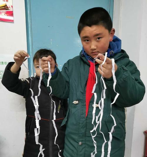 喝酒游戏789撕纸条：玩法指南与策略解析