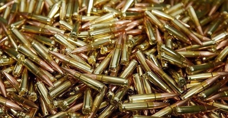 CF烈龙在生化模式中子弹数够用吗？如何增加弹药？